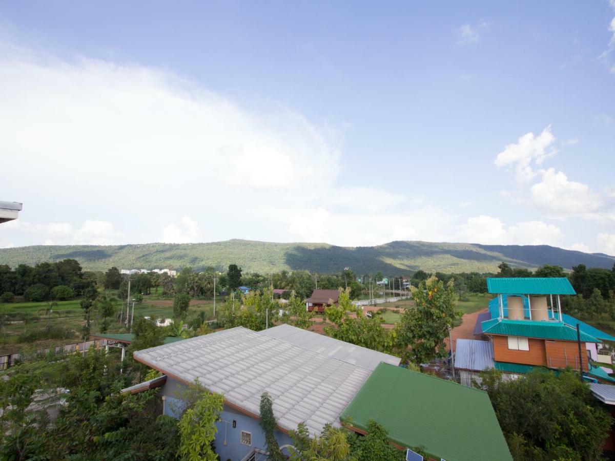 Nongbua Garden Ville Nong Bua Lamphu Bagian luar foto