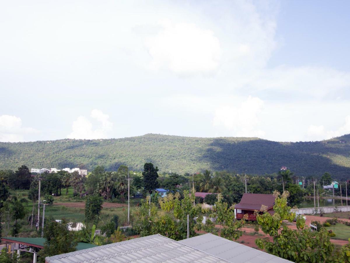 Nongbua Garden Ville Nong Bua Lamphu Bagian luar foto